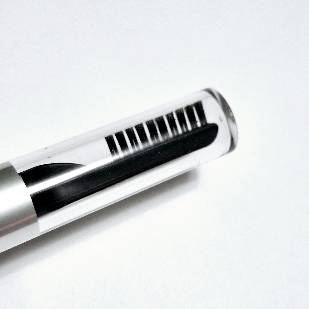 Lise Watier Eyebrow Fix Brow Control Gel - Picture 5 of 5